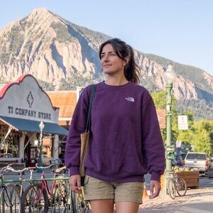 The North Face Evolution Oversized Crewneck Sweatshirt | Women’s Small | Plum